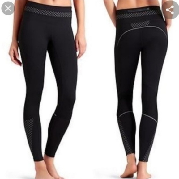 Athleta Pants - Athleta Black Miles Compression Tight Leggings